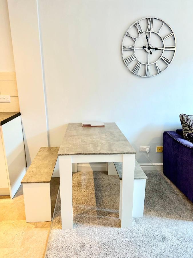 Comfortable City Apartment Дарби Екстериор снимка